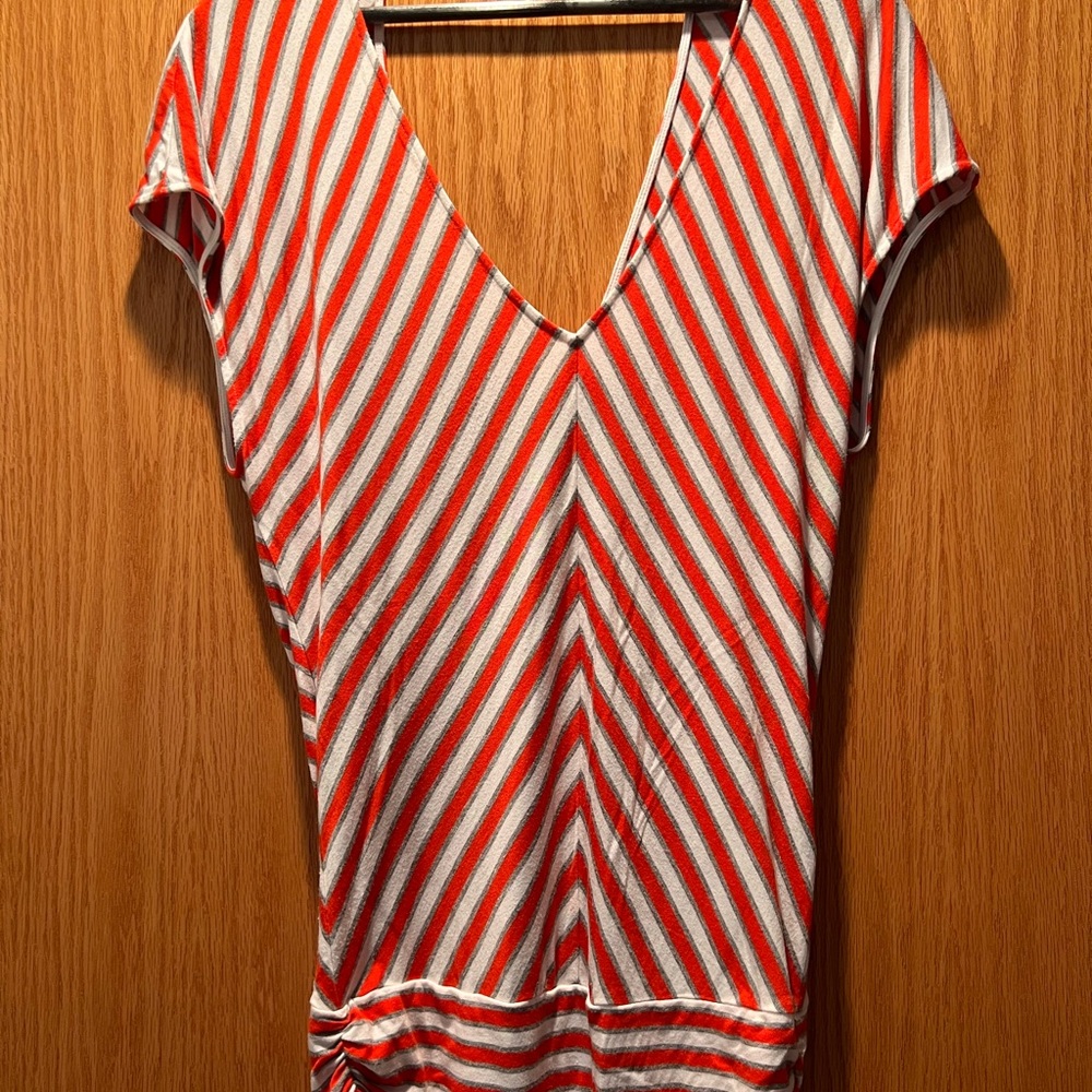 Bebe Deep V Neck Short Sleeved Striped Tunic